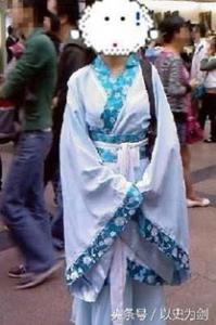 汉服最美丽的归宿,莫过于是在每逢中国的传统节日时,我们都可以郑重其事地换上自己的传统汉服衣