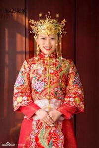 如此美丽的凤冠是如何做成的呢?