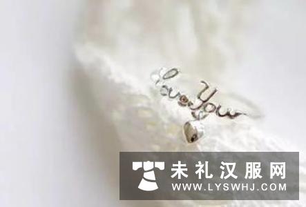 汉服“石榴裙”到底有何魅力，可使男人拜倒
