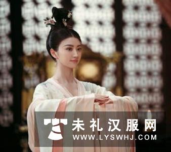 汉服妆容和汉服发型的搭配技巧