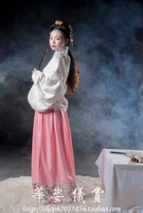 纸汉服「袄裙」的做法