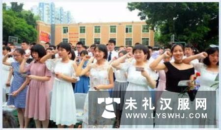 着汉服加冠加笄，富顺百余名学子行“成人礼”