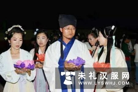 端午到 穿汉服 学古礼 母亲河畔展现传统文化魅力