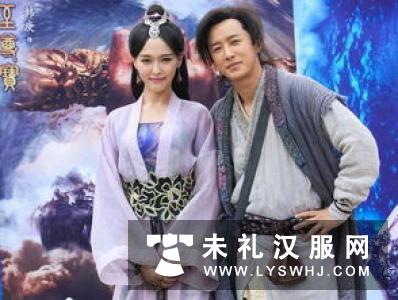 美爆了!邛崃高埂上演“荷花仙子”汉服秀