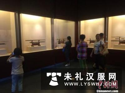 汉服文化的传承与发展讲演活动走进重庆电讯职业学院