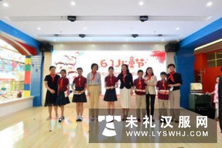 “六一”儿童节汉服文化体验活动在武汉博物馆举行